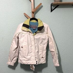 Columbia White Puffer Jacket for Outdoor Adventures